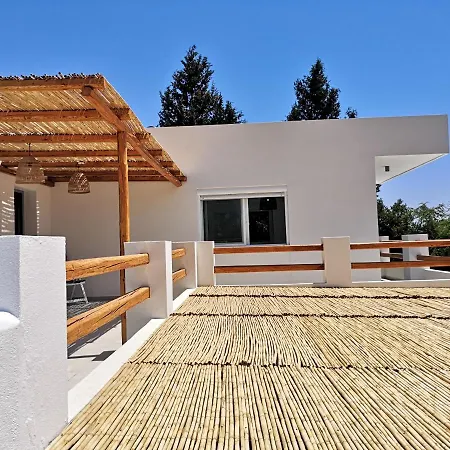 Chrysanthi Villa, Living In Nature