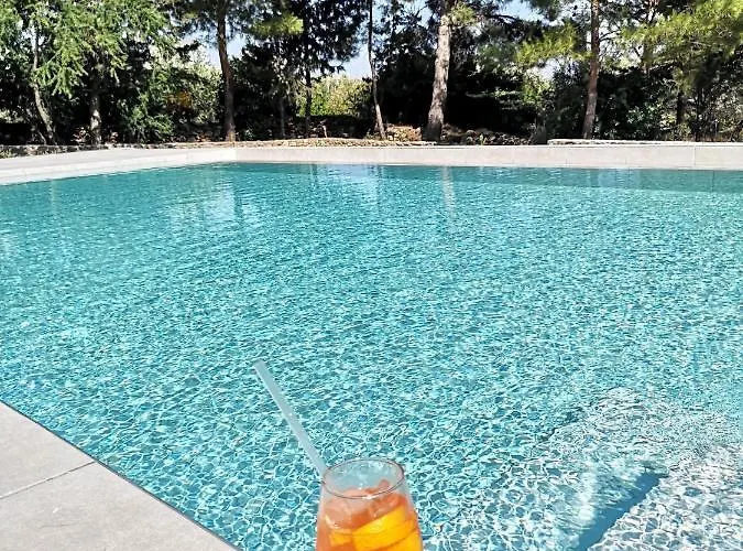 Chrysanthi Villa, Living In Nature 빌라 *