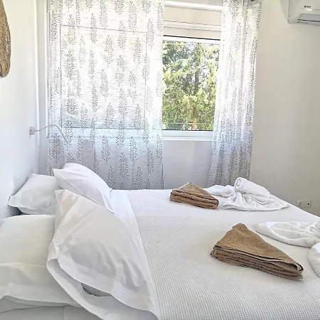 Chrysanthi Villa, Living In Nature